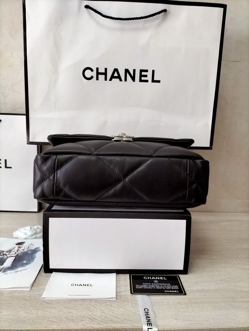 Chanel 19 Bags